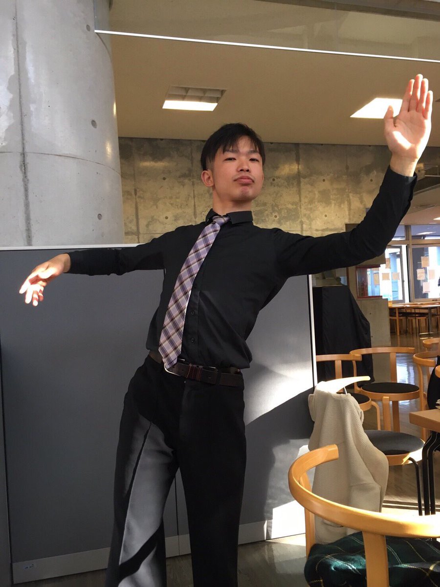 【部員紹介】
新4年
むらしまさん（笑）
横浜緑ヶ丘高校出身
卓球部🏓

諸事情によりあだ名は公開しません🙅笑
アヒル口が特徴でキュート🤗
成績優秀で、もう進路は決まっています👏✨
文武両道とはまさにこの人のこと💗
大学でも文武両道を目指したい人は是非この人まで☀️