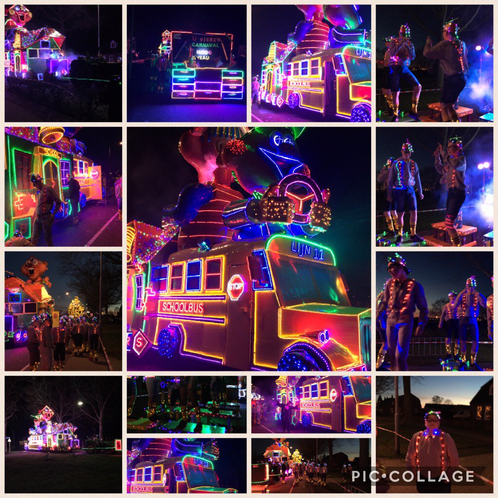 HelmonderSite's tweet photo. #goudblinkers mooie 2e plaats tijdens de #heilightparade 2017 https://t.co/8yfz8inIEC https://t.co/we0F4Mw1fV