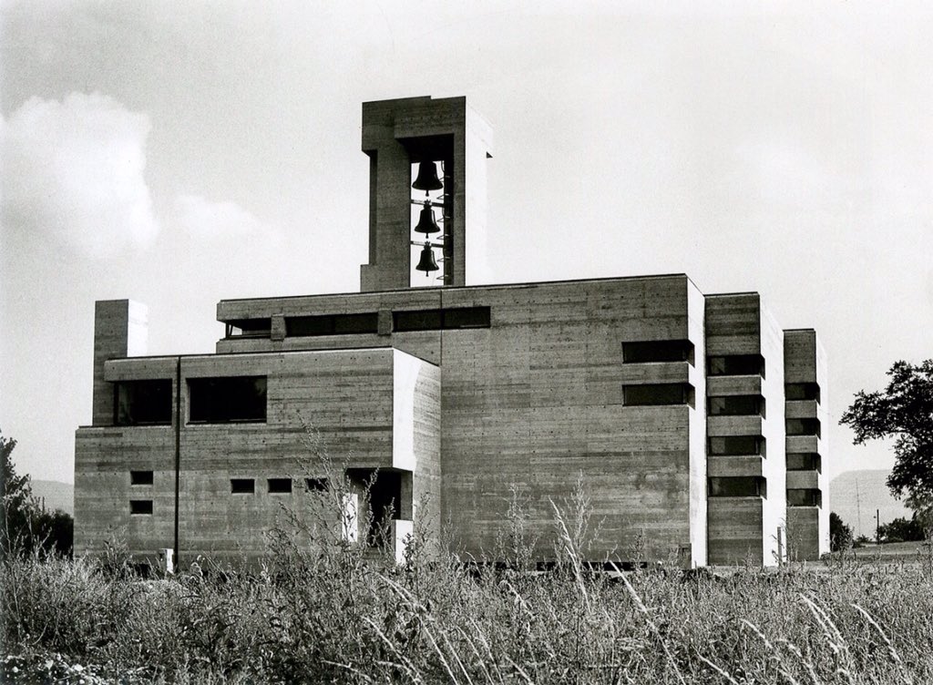 Marialovessea's tweet photo. #SundayClassics
Reformierte Kirche Reinach-Basel-SW
#architekt Ernst Gisel 1961-63
Ph: © Max Hellstern https://t.co/c5pilQ3Wov