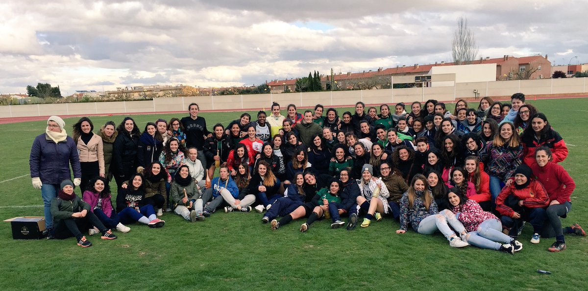 GansasRugbyFem's tweet photo. Muchas felicidades a @ArlequinasRC por una gran organización y su cálida acogida a pesar del frío. Felicidades a @CDrugby7US por la victoria https://t.co/G4T5a5NBP4