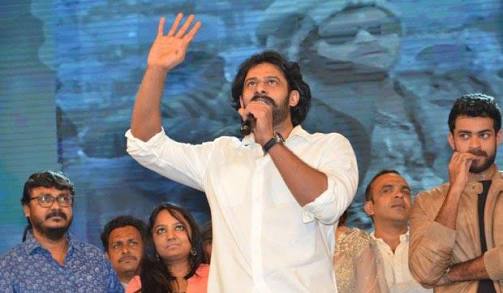 Rockee_Bhai's tweet photo. E roju audio event lo pk fans power * power * ani ariste
Ok i like katamarayudu movie antadu emo
#Baahubali2PreRelease
#ManipulationRayudu https://t.co/NzrtxfFulM