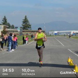 Maurizi0Testa's tweet photo. Non è under 34 minuti, che cercavo ma comunque un passo avanti e nuovo PB. #volaciampino .
#beatyesterday #garmin https://t.co/ld10LJCMIX