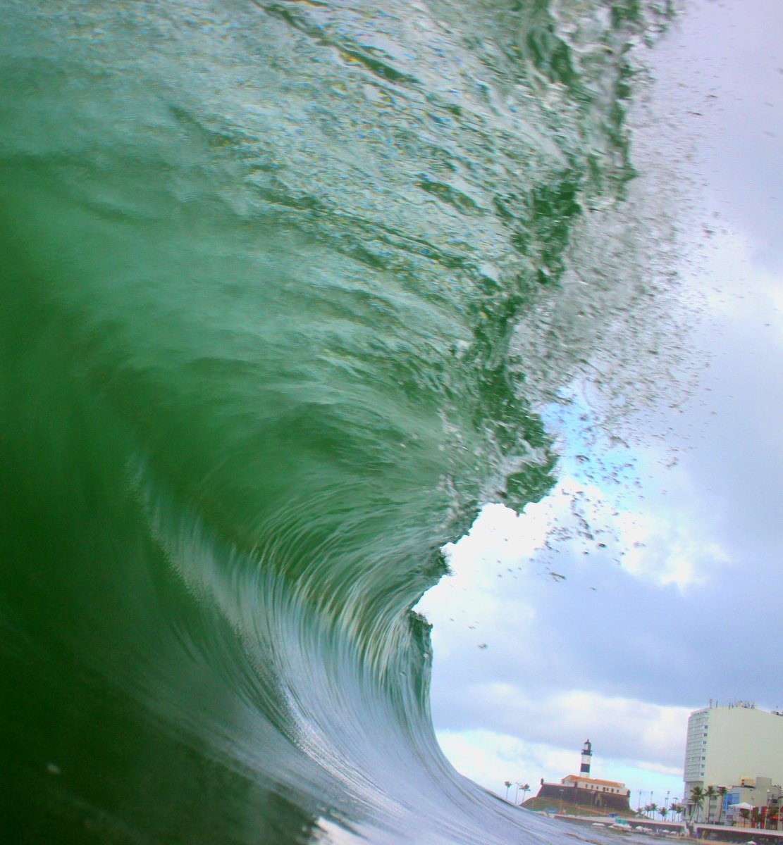 swell_lifestyle's tweet photo. BARRADOOR!!! Barravento quebrando clássico em um outono abençoado!
🌊Barravento
📷 @LocalImgens… 
#SwellLifeStyle  #LocalImagens https://t.co/JKr6GaVUxH