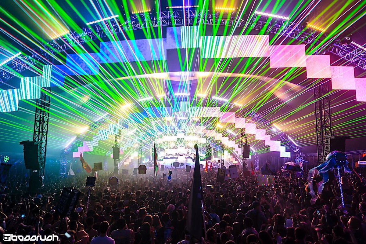 bassrush's tweet image. WOW! 😤 #TeamBassrush you guys destroyed all expectations and packed out the #OuterRealm throughout both nights of @BeyondWland 👊 💥