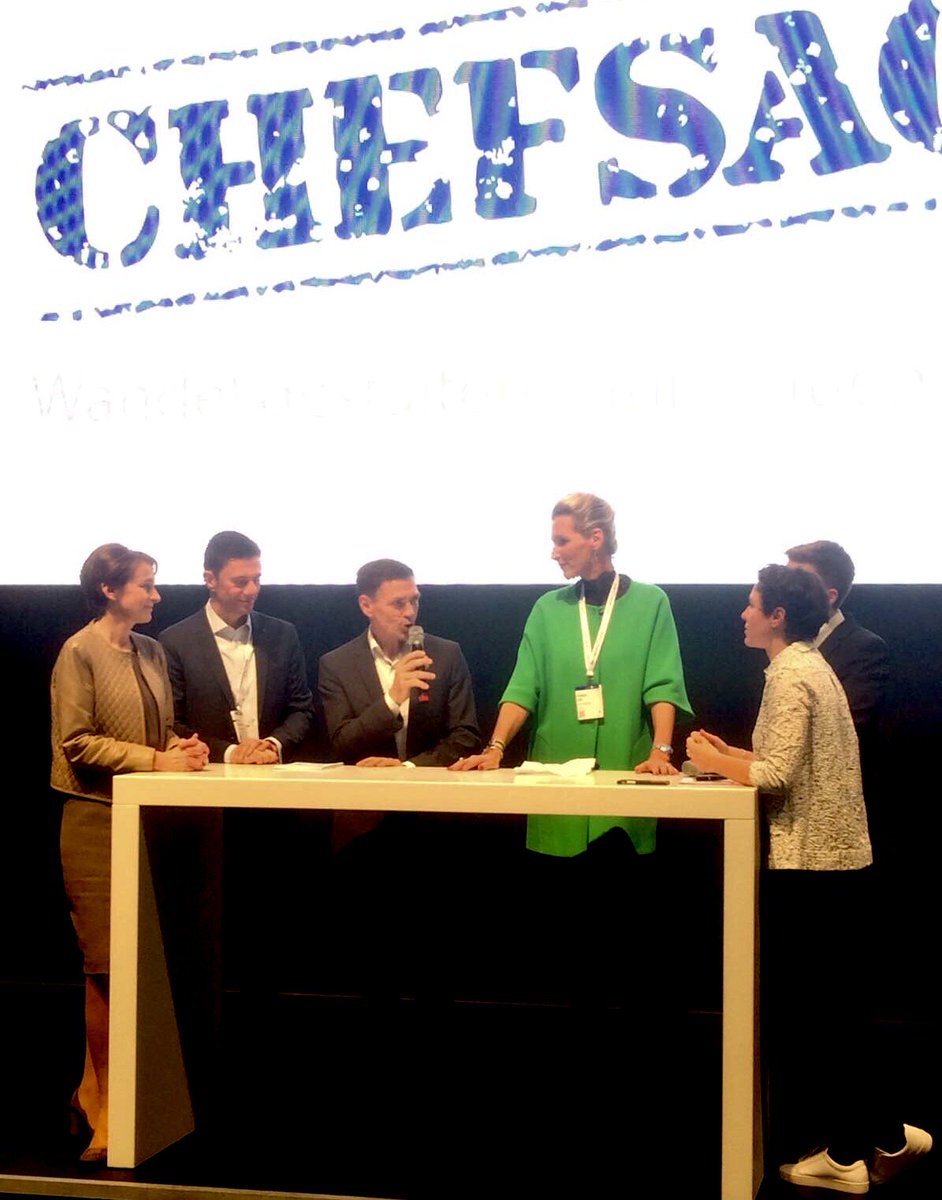 Chefinnensache's tweet photo. Danke #ibmcebit &amp; @mariaexner als Gastgeber unserer Paneldiskussion zur #Chancengleichheit. Danke an die Teilnehmenden! #initiativechefsache https://t.co/J1JojfHABM
