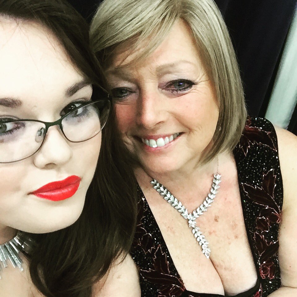 percyy1's tweet photo. Happy Mother's Day to the most beautifulest and strongest lady I know.. I love you mum ❤️❤️ https://t.co/7O0MEzLsAL