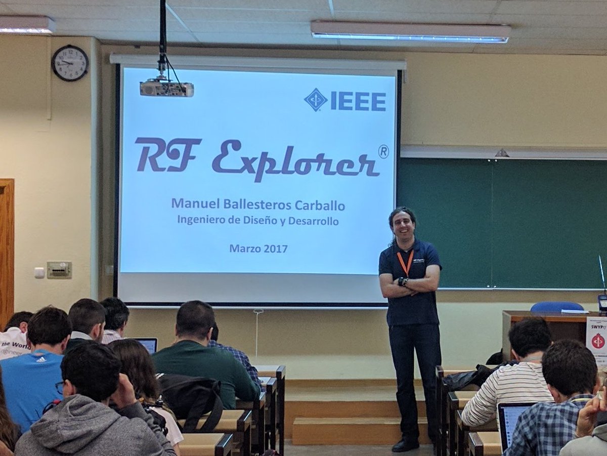 Mballest1's tweet photo. Conferencia @rfexplorer - Congreso de Granada #SWYP17 (Students Women and Young Professionals). https://t.co/UZ2tUeT0nF