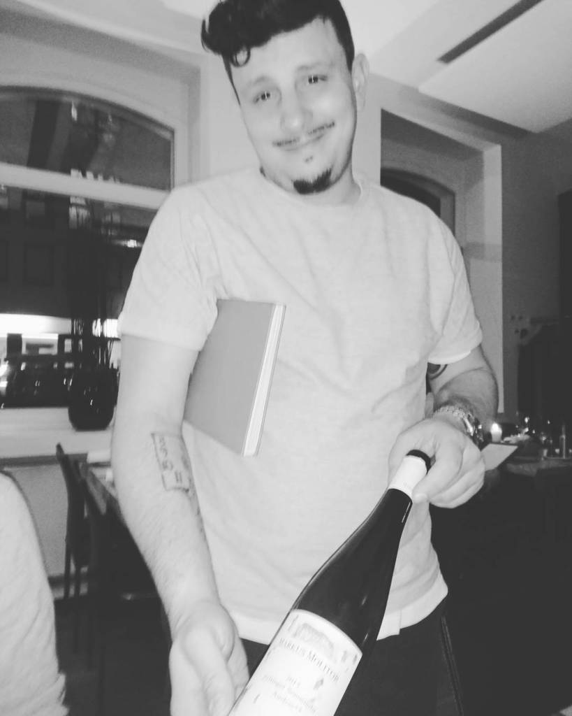 traubenliebe's tweet photo. https://t.co/BX94NSfJzp #wine #wein #winelover https://t.co/KirzYrjzhf