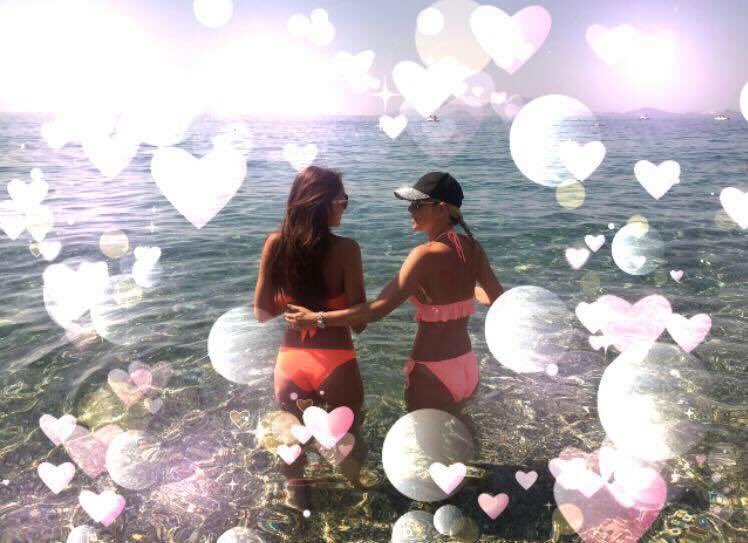 EllSargeant's tweet photo. @rachysarge HMD g! Have a cool day xo https://t.co/FdY4cvrSn0