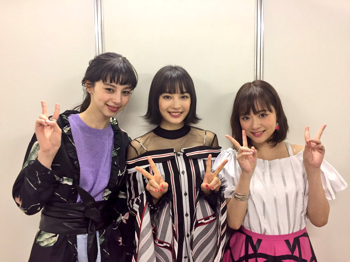 Line Live ラインライブ 公式 Ar Twitter 卒業おめでとう すずちゃんへのサプライズに中条あやみちゃん 大原櫻子ちゃんが涙 もらい泣きしちゃう T Co Llaybvahjz 広瀬すず 中条あやみ 大原櫻子 Suzu Mg Sakurako Staff T Co Aga5qh4ivb Line Live ラインライブ 公式 Ar Twitter 卒業おめでとう すずちゃんへのサプライズに中条あやみちゃん 大原櫻子ちゃんが涙 もらい泣きしちゃう T Co Llaybvahjz 広瀬すず 中条あやみ 大原櫻子 Suzu Mg Sakurako Staff T Co Aga5qh4ivb