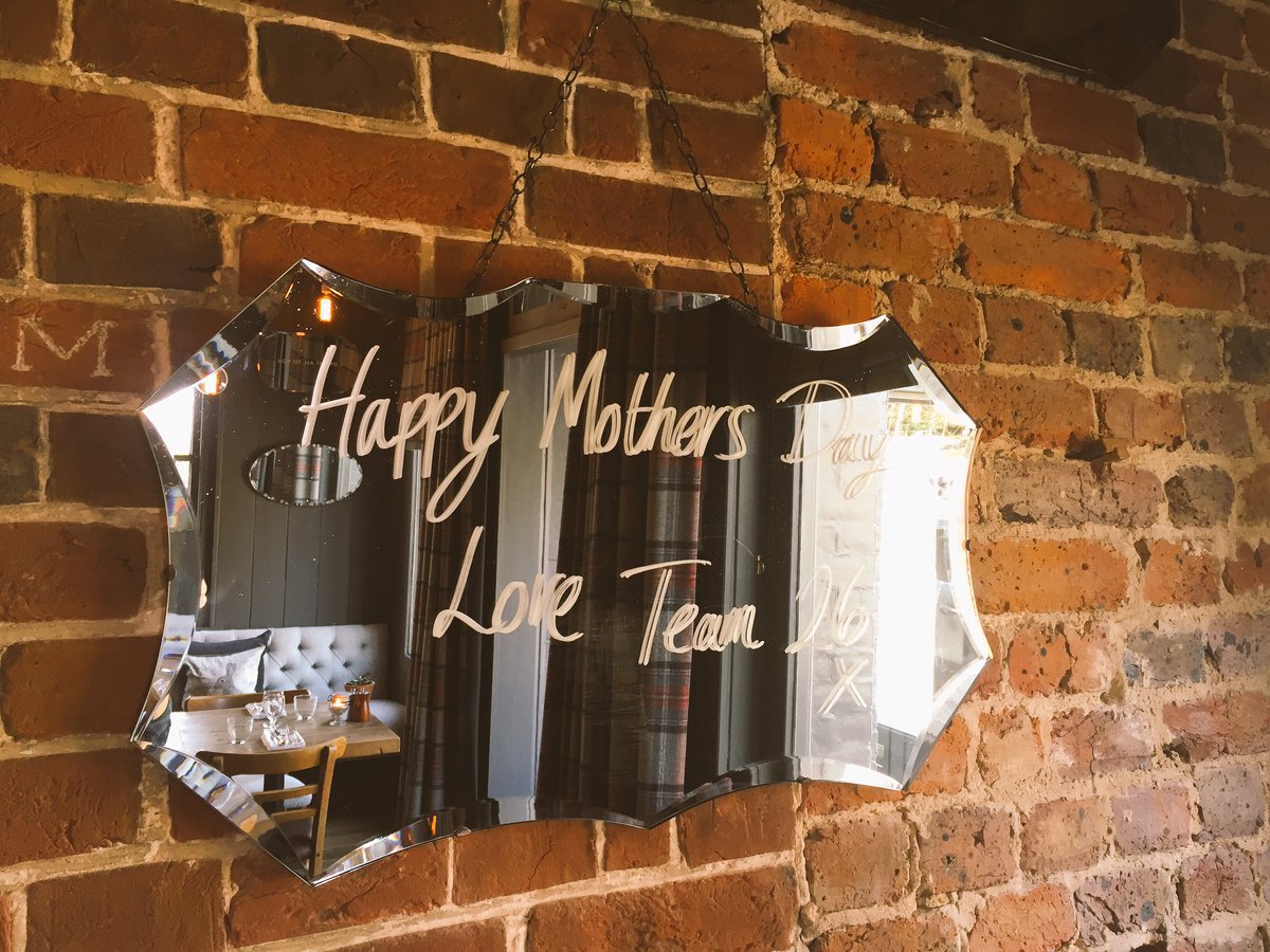 bellaspot's tweet photo. All ready to welcome all of those lovely Mums. Happy Mothers Day, Love Team 26 @thetwenty_six #team26 #illbemother https://t.co/aKE5t9LO9d