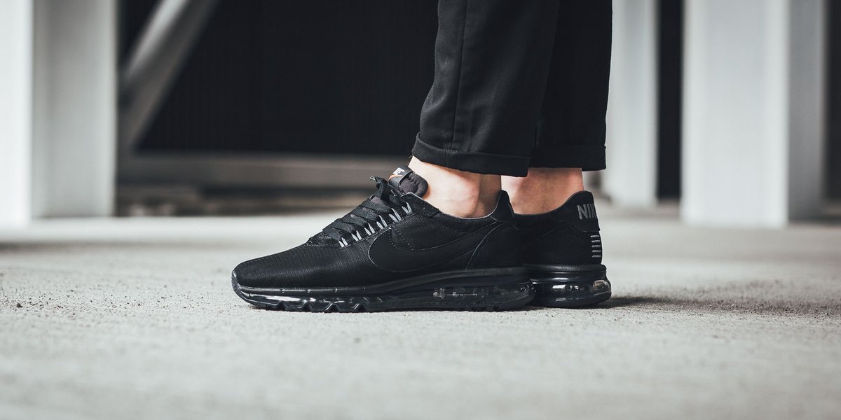 titoloshop's tweet photo. ONLINE NOW ⚫️ Nike Air Max Ld-Zero - Black/Black-Dark Grey

SHOP HERE ➡️ https://t.co/dZrFWwiZgB

#nike #ldzero #airmax https://t.co/5EK6wPEfj9