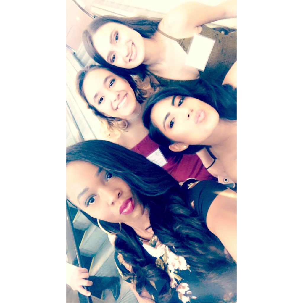 kimberlyglara's tweet photo. Not sure if we attended the FBLA award ceremony or a gala for Vogue π πΌβ¨ #HeelsGang #FBLAStates @FloridaFBLA_PBL https://t.co/tbxuLibBie
