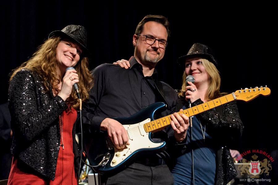 RobNeeleman's tweet image. Gisteren weer heerlijk opgetreden met @EastendSixteen tijdens het jaarconcert van @ForumHadriani