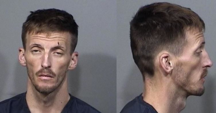 Florida man leaves shoe behind after robbing Cocoa home, deputies say bit.ly/2okahYs https://t.co/UY2FmMcimf