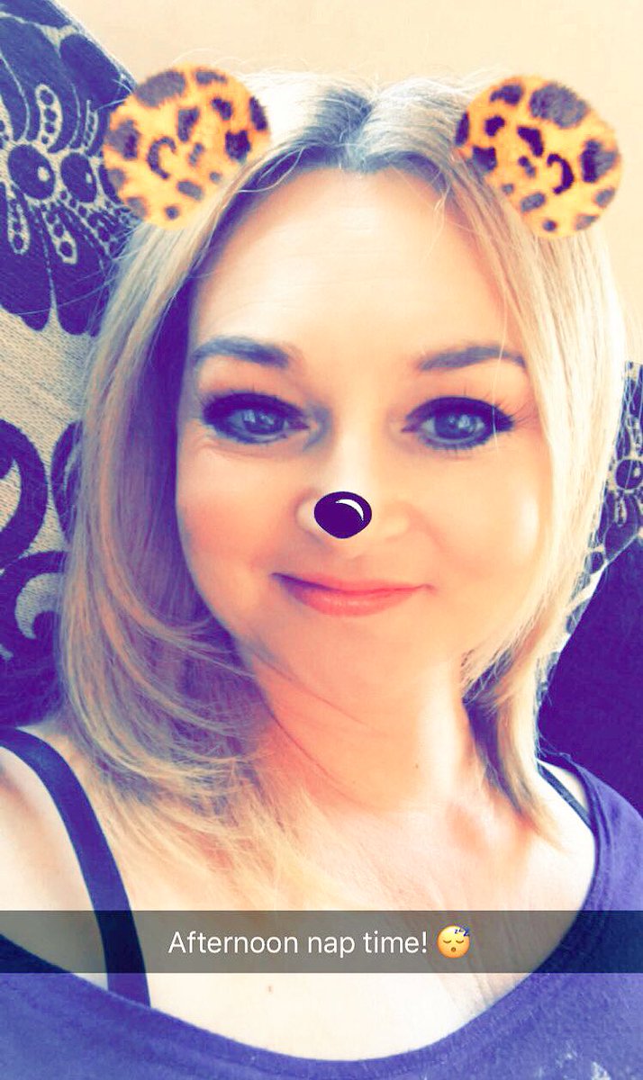 Claire_xx_'s tweet photo. π΄π΄ #SundaySnapchat https://t.co/CnZIG6sFE4