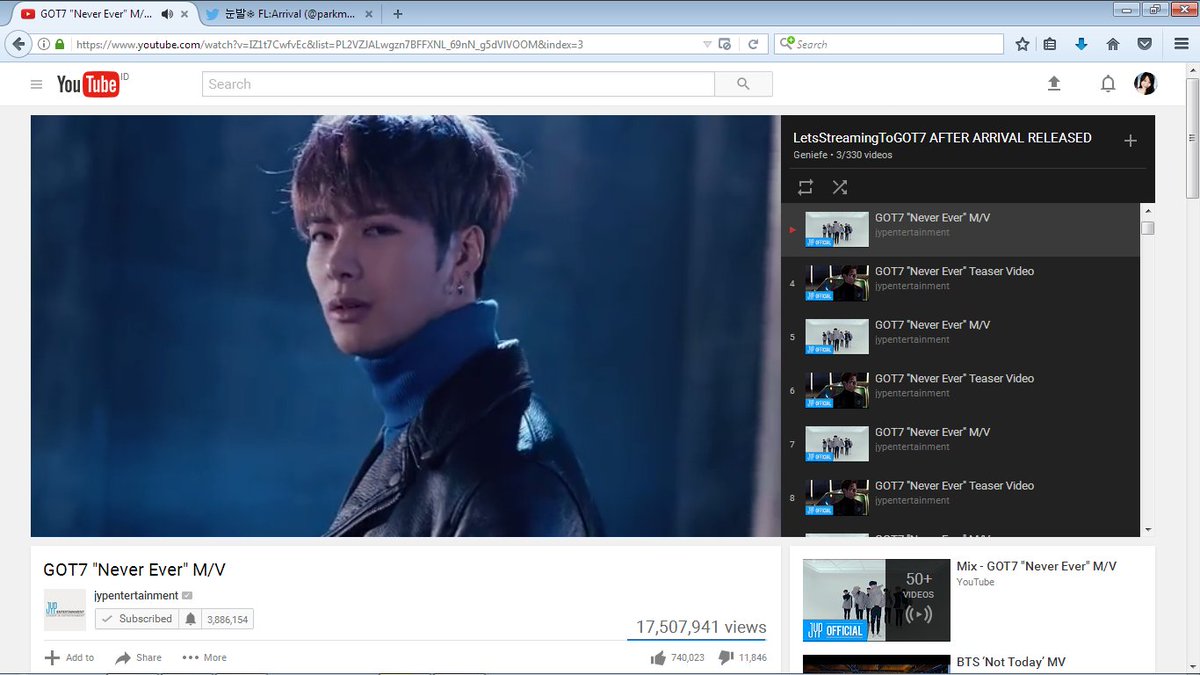 nyoungmine's tweet photo. i want him to receive the throphy #LetsStreamingToGOT7 https://t.co/6uc2VjmLj2