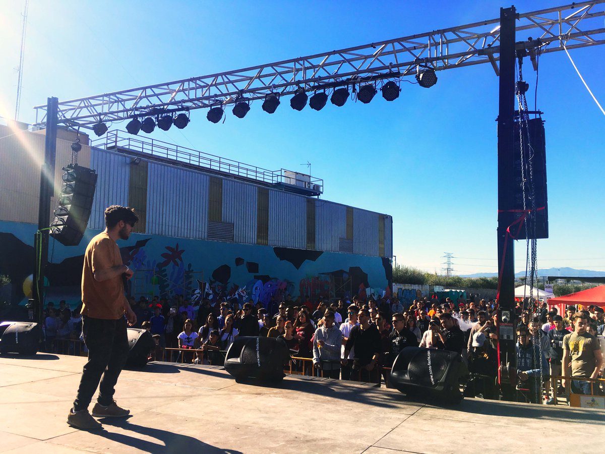 Sonofiesta's tweet photo. Fin de semana cargado de Hip Hop https://t.co/yyQDBwMFwT