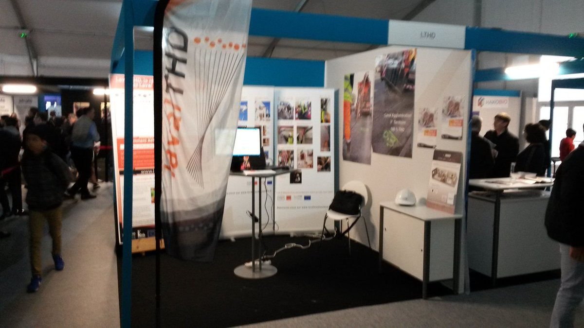 Stand Laval THD sur <a href="/lavalvirtual/">Laval Virtual</a>. Des internautes de plus en plus satisfaits  sur le réseau #FTTH ! <a href="/Pabinne/">Paul Abinne</a> <a href="/JacobsPierre/">Pierre Jacobs</a> <a href="/XavierDubourg/">Xavier DUBOURG</a>