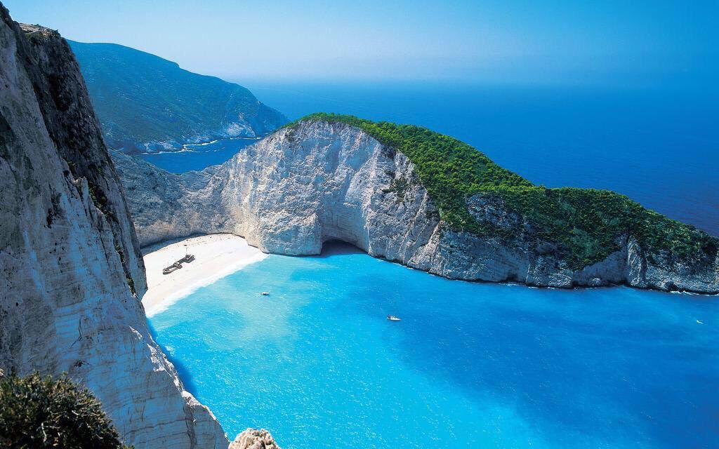 MyPrivateVillas's tweet photo. Not sure where to go this summer? Check our website for inspiration... https://t.co/GuxumgNGYW https://t.co/PjIaooJknf