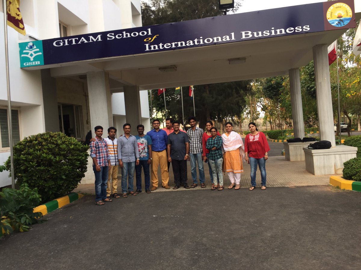raghuramgn's tweet photo. #ibmgsib #capstone @rohitnotifies @thorani02 @mohan_kanni @thentu7 @SankaranandaGo1 @nikhila0911 @VinayGaddam0211 @praneeth_bt @nishad2603 https://t.co/Y9FxRY4ai5