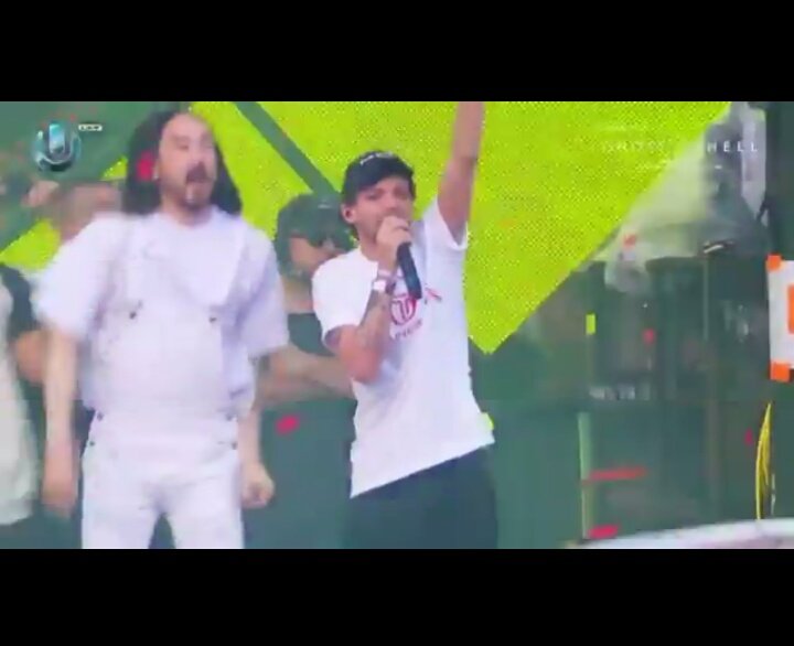 nvmidclol's tweet photo. #Ultra2017 https://t.co/yIgm6mDQUR