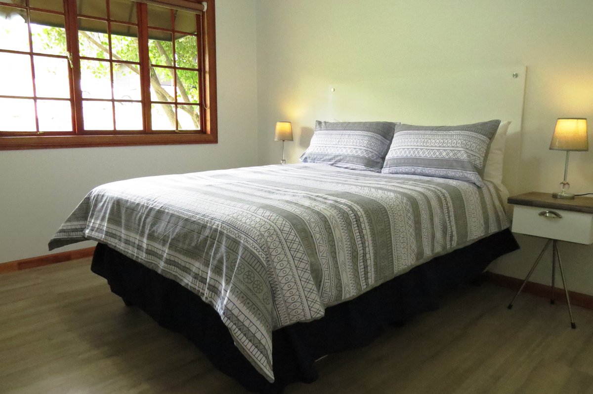 CooksComfortZA's tweet photo. Sneak preview of our new 'Eagle' chalet, named after #fisheagles whose beautiful calls echo through the valley below. #krugerpark https://t.co/WIT8ORh8uq