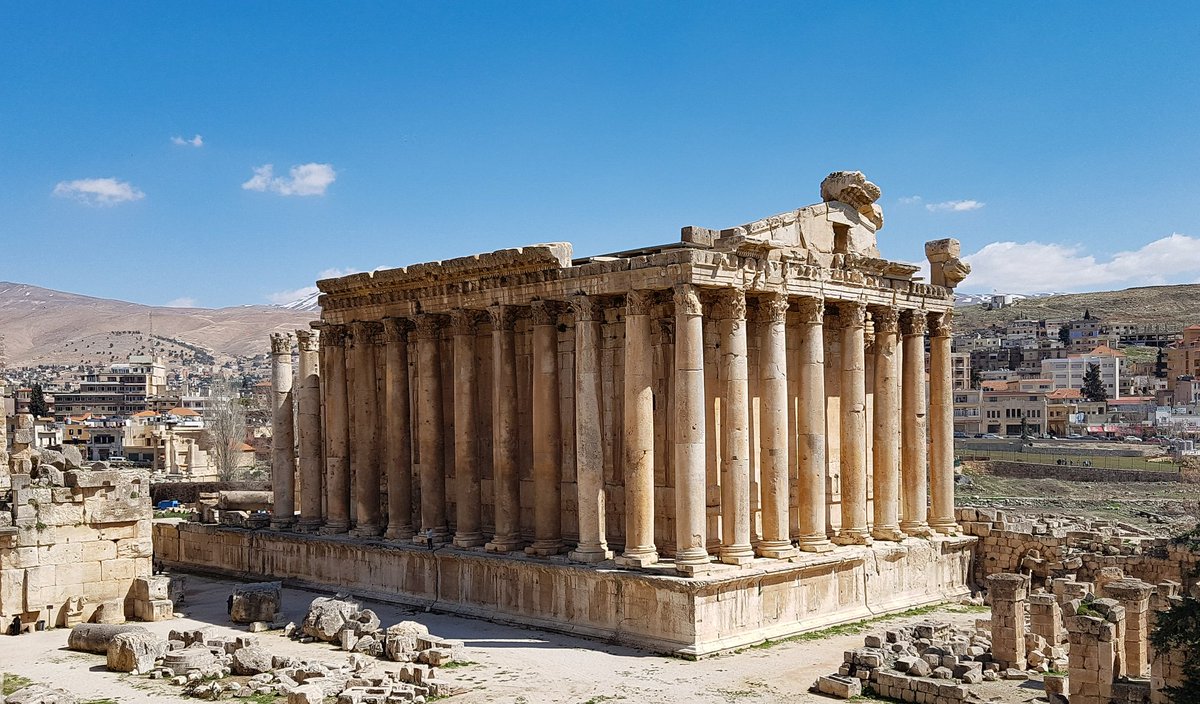 lorenzoborgia's tweet photo. #baalbek #temples #archeo #ancienttemples #phoenicianroute #larottadeifenici #culturalroute #unwto #unesco #heritage #lebanon #visitlebanon https://t.co/rlkJg7E5Ns