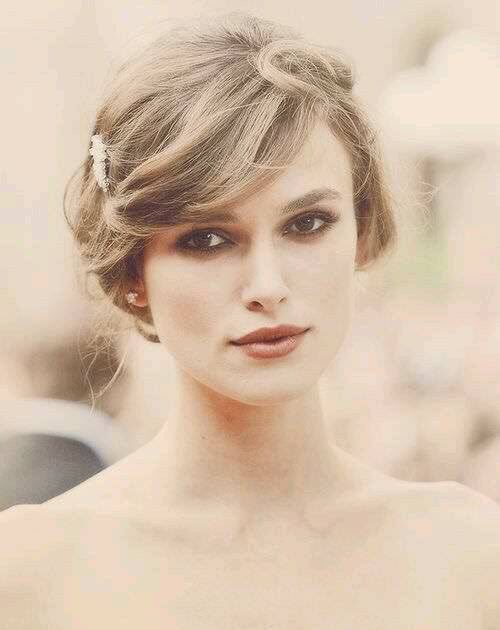 Happy Birthday to keira knightley who turns 32 today. 