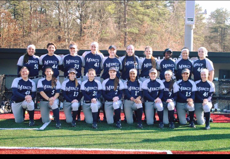 CassidyWootten's tweet photo. Game Day💙⚾️💍 #MercyMavs https://t.co/OsNnhvSugU