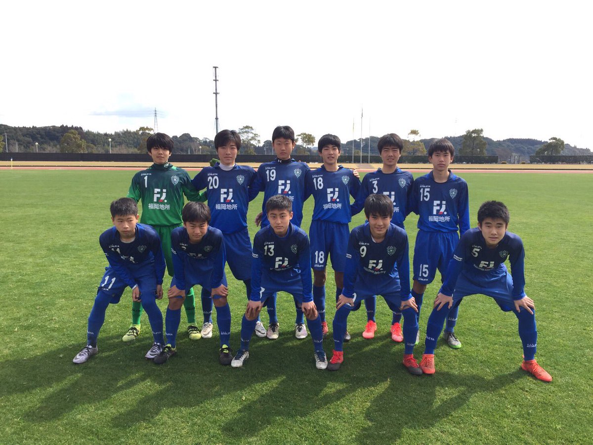 アビスパ福岡サッカースクール Auf Twitter 3 26 日 アカデミーu 14試合情報 宮崎県で行われていますフェニックスジュニアユースカップ U 15 1位トーナメント1回戦は アリーバfcと対戦し1 2で敗れ 順位決定戦fcクォーレ戦は0 5で敗れ上位進出はなりませんでした