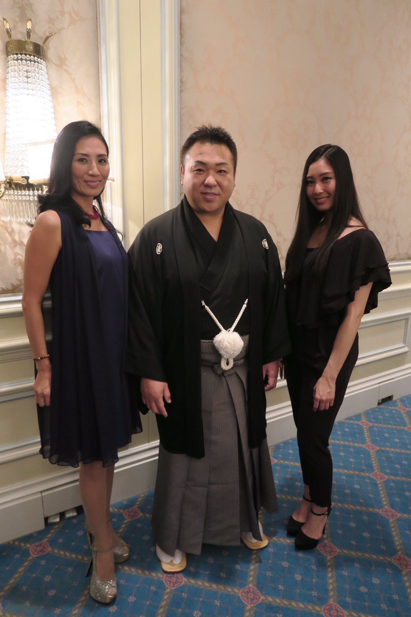 Erika みこまま Pa Twitter 九重部屋 大阪場所千秋楽パーティ 中野メソッド 中野ひろゆき さん Womans Hiroe 美魔女 リッツ カールトン 九重部屋 千秋楽 九重親方