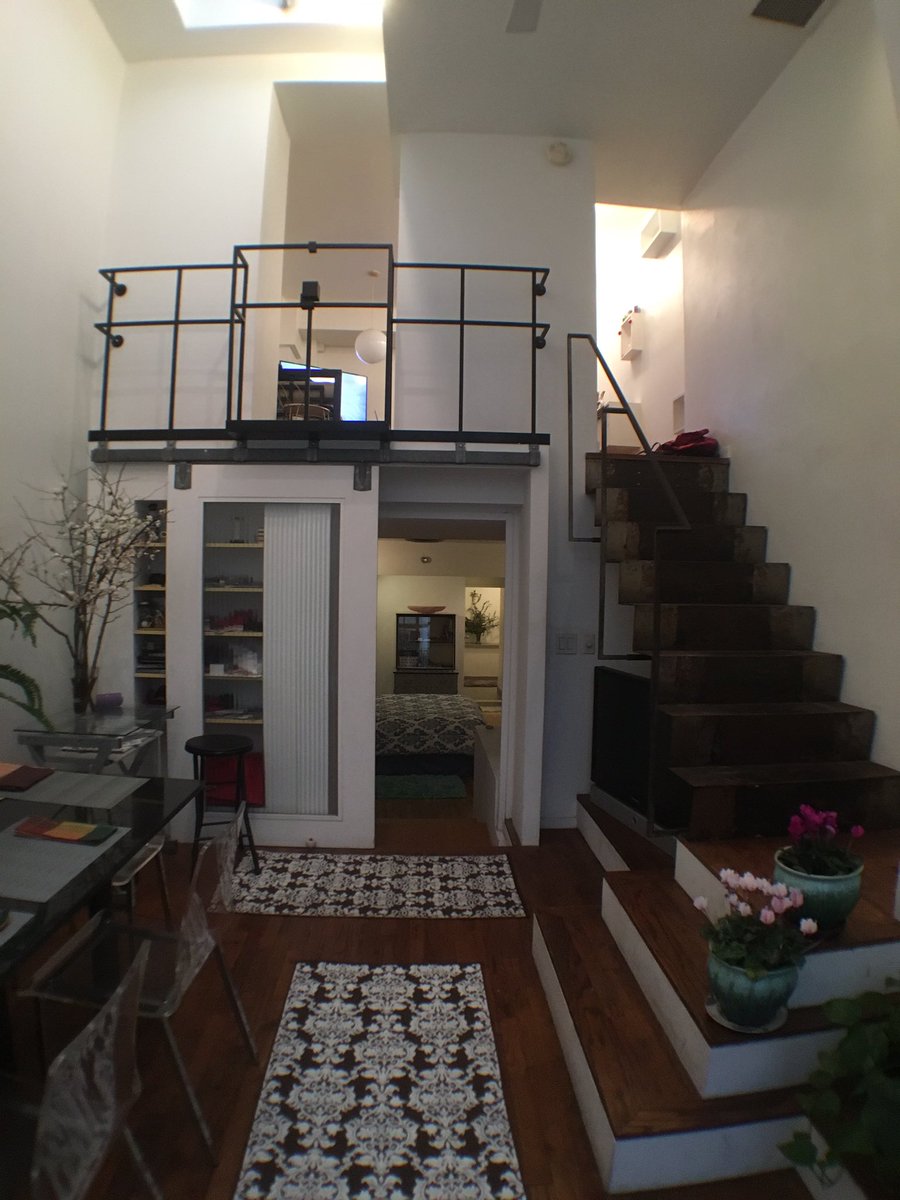 PinkDeb's tweet photo. I'm selling my #greenwichvillage #apt #fsbo #RealEstate #forsale #aptforsale #coop #norealtor #openhouse https://t.co/PSrX0hW6hX