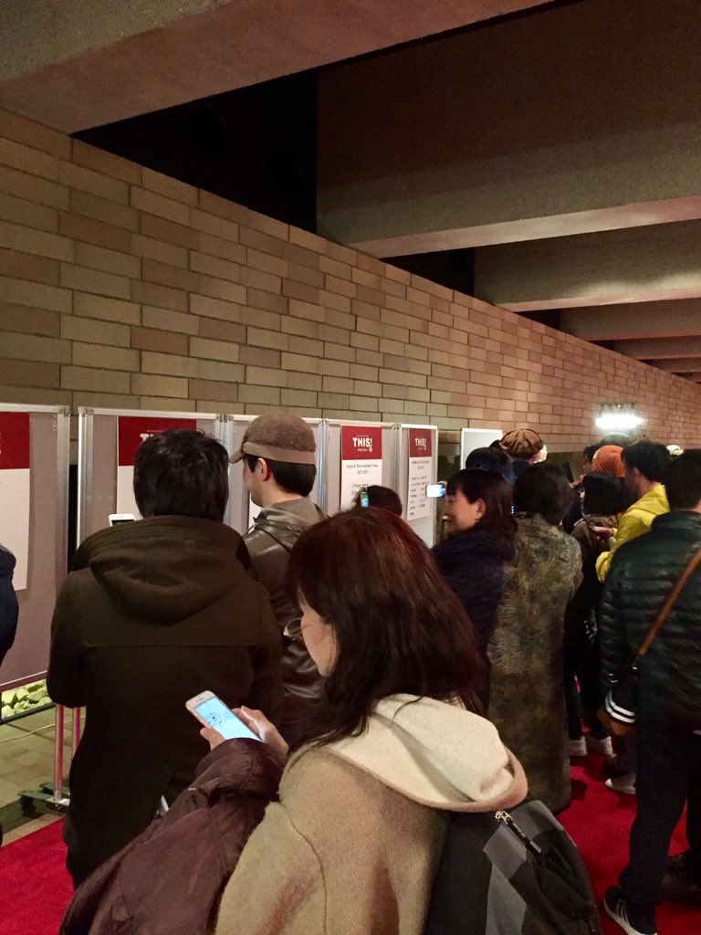 cafe_dandelion's tweet photo. 『THIS! オルタナティブ 2017』に出演されたアーティストのみなさんが、佐野さんの音楽に対する真摯な姿勢と佐野さんのファンに対してもリスペクトしている様子がライヴを観ていて、それを肌で感じた。本物のメインストリームの音楽は本当に素晴らしい。
#THIS2017 https://t.co/tvhlDbpLhv