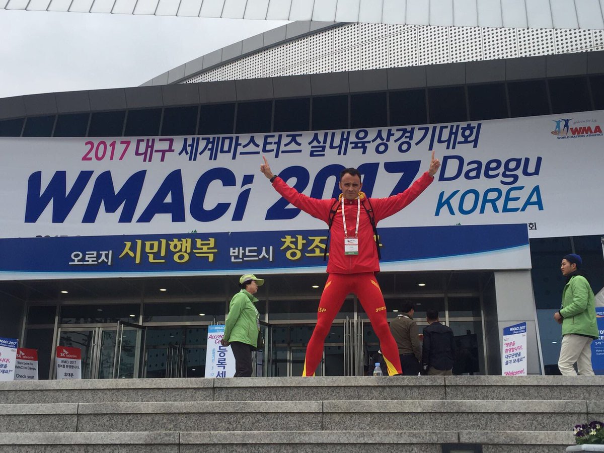 RbSotomayor's tweet photo. Hasta siempre Corea 🇰🇷🇰🇷 próxima estación? 👉🏻 🇩🇰 #Aarhus2017 #emaci #wmaci #RespectTheMaster https://t.co/PvgxiOQYsY