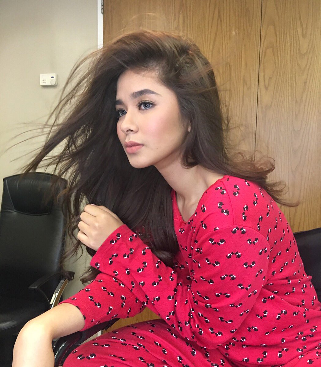 iamAndalioLoisa's tweet photo. Be thankful for what you have. You have no idea how many people would love to have what you've got. https://t.co/uMJVmd2bpH