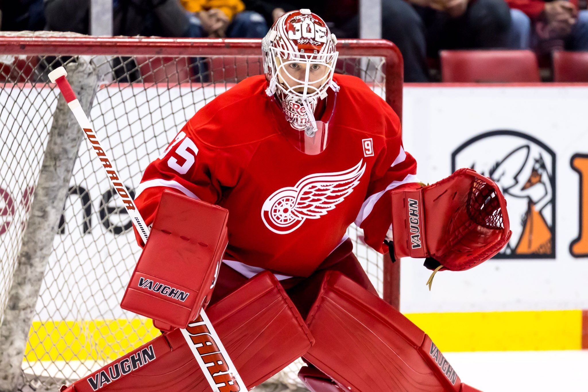 Happy Birthday Jimmy Howard. 3 wins away from 200 career wins.  