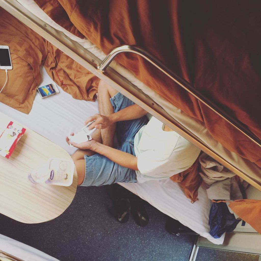 RinggerFrancis's tweet photo. Good Morning, Vietnam. . . . . #vietnam #saigon #hochiminhcity #ridingtherails #hardsleeper… https://t.co/ma9xK1XbYl https://t.co/YUarMWKjFt
