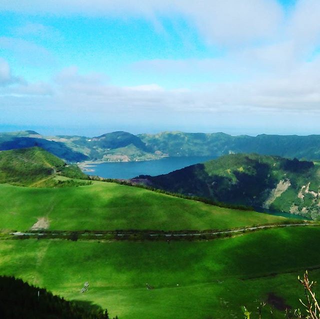strandMINblick's tweet photo. #azorenhoch #azorentief #azore #azoren #acores https://t.co/hAXGxiQWf0 https://t.co/tQFX5MXanX https://t.co/3ZlrttKcJD 📷: @strand_blick.de https://t.co/Uyzy8HBmQU