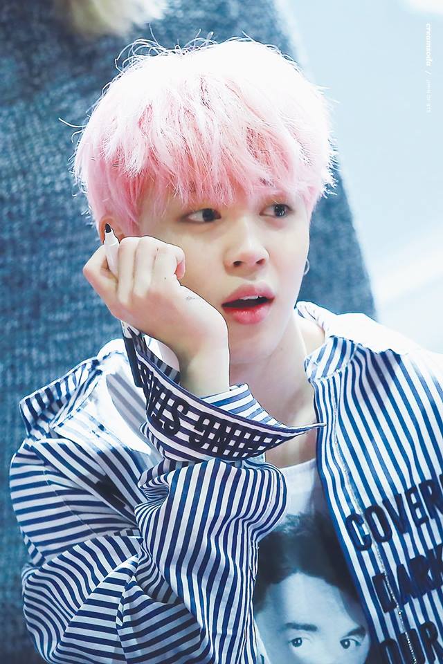 yihyang_136's tweet photo. Mày thử đụng vào Jimin của bố xem 😏
#ArmysWillProtectJimin
#weloveyoujimin https://t.co/10CxWxqUQD
