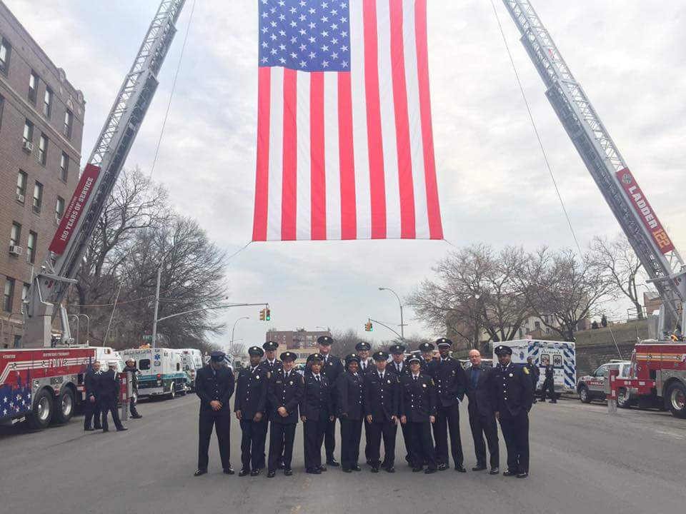 MedicMikePA's tweet photo. Great show of support  By #PFD #EMS #MEDICS #EMTS &amp; #FFs for our sister in blue #FDNY #EMT Yadira Arroyo @IAFF22 @PhillyFireDept https://t.co/fQ6l5lN0VX