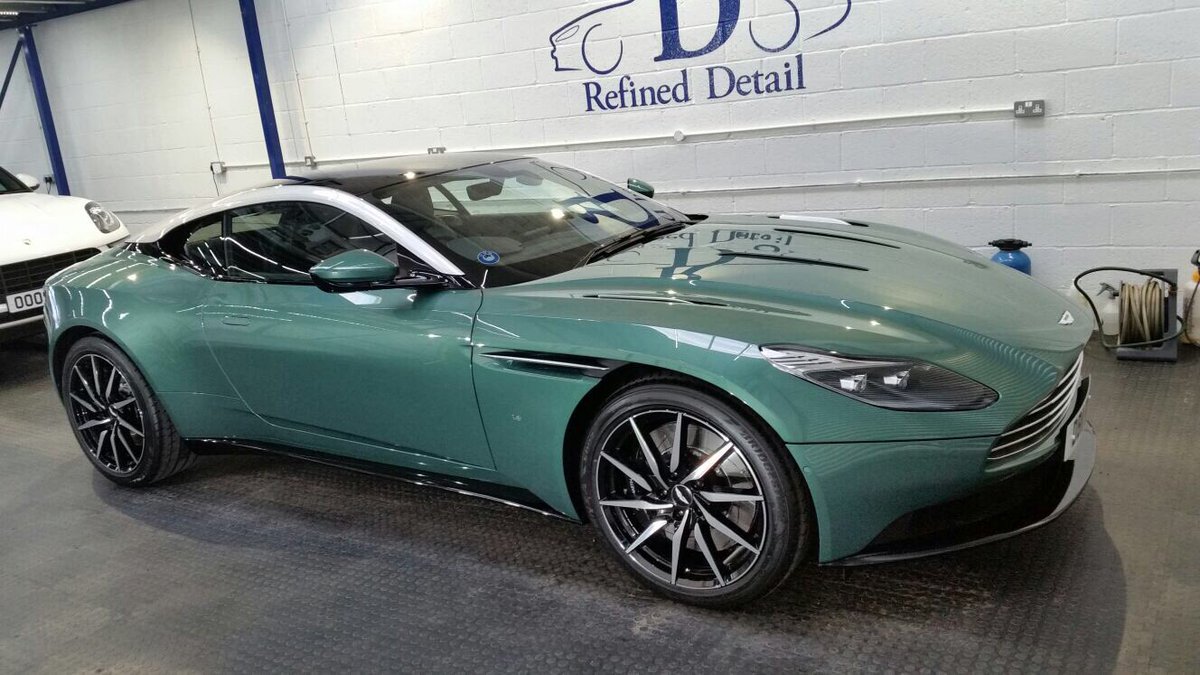 VenomWraps's tweet photo. Finished working on this beautiful DB11 with @XPELtech Ultimate #astonmartin #db11 #jamesbond https://t.co/DTzIofVWMD
