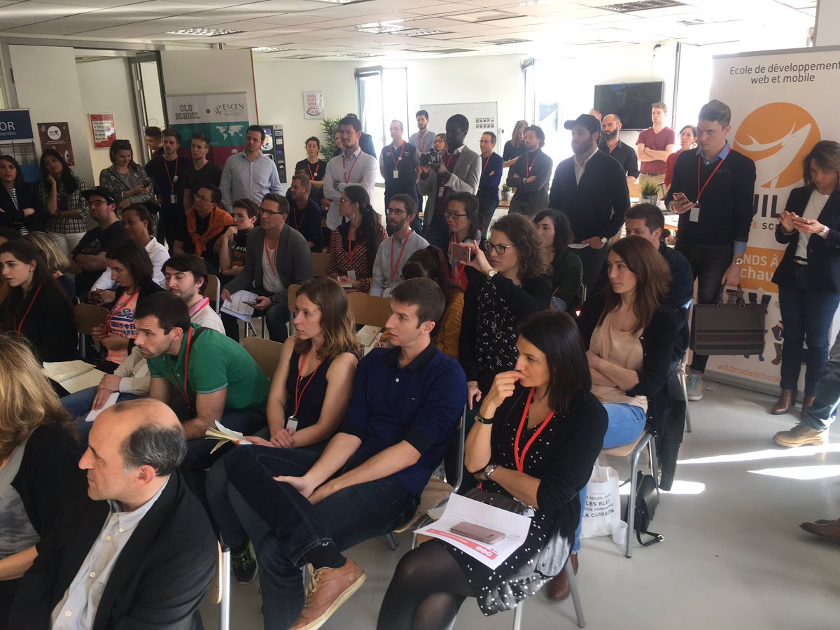 DamienArmente's tweet image. Du monde pour le Pitch Up Prize #WeLoveStartUp aujourd'hui dans la belle école de l'@ESCEN_school à Lyon Confluence ! #Entrepreneur #startup