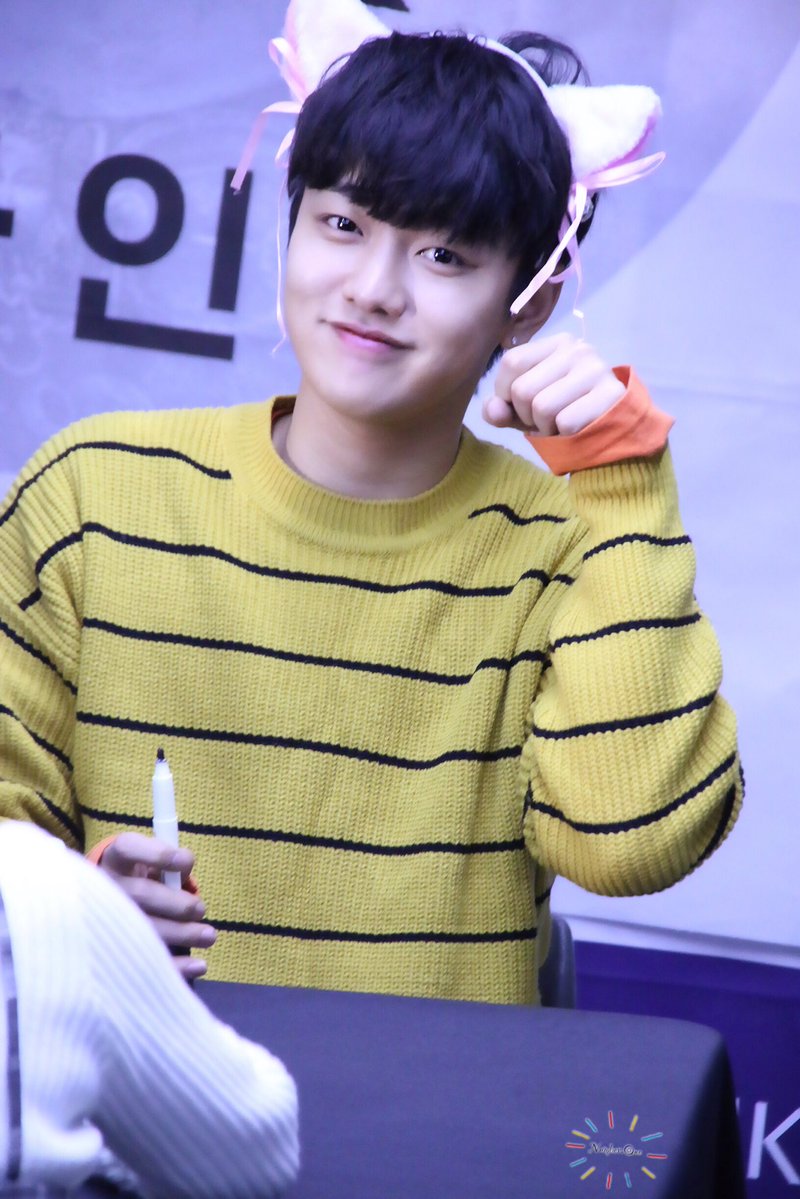 crossgenepics's tweet photo. shin — 170306

cr. number원 https://t.co/6YNR5FimOA