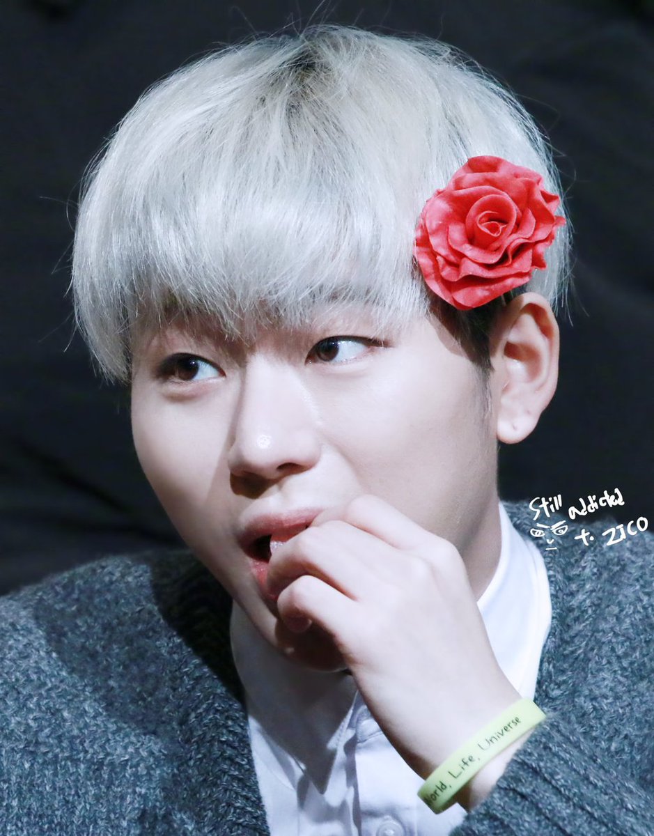 zico914_bot's tweet photo. @Bell099_ 
だろ？k https://t.co/ZlUcbXSw1W