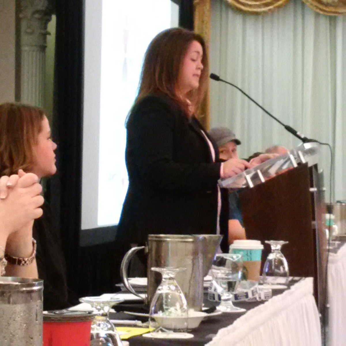 CUPEOntario's tweet photo. .@CandaceRennick: Social service workers paying price 4 gov's low cost strategy thru substandard pay & wage discrimination #SSWCC2017 #cupe https://t.co/CXaDEXi5Ik