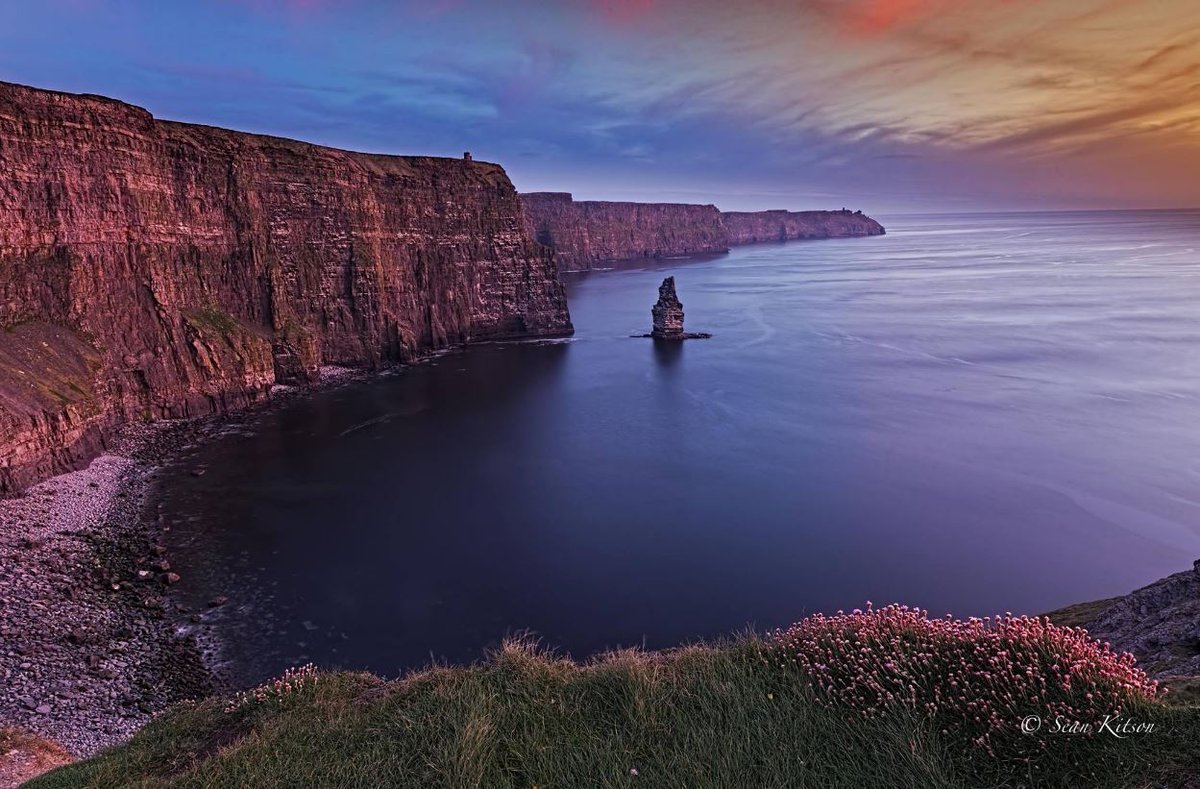 AtlanticWayCS's tweet image. What a great day to bring Melanie from Las Vegas to the Cliffs of Moher