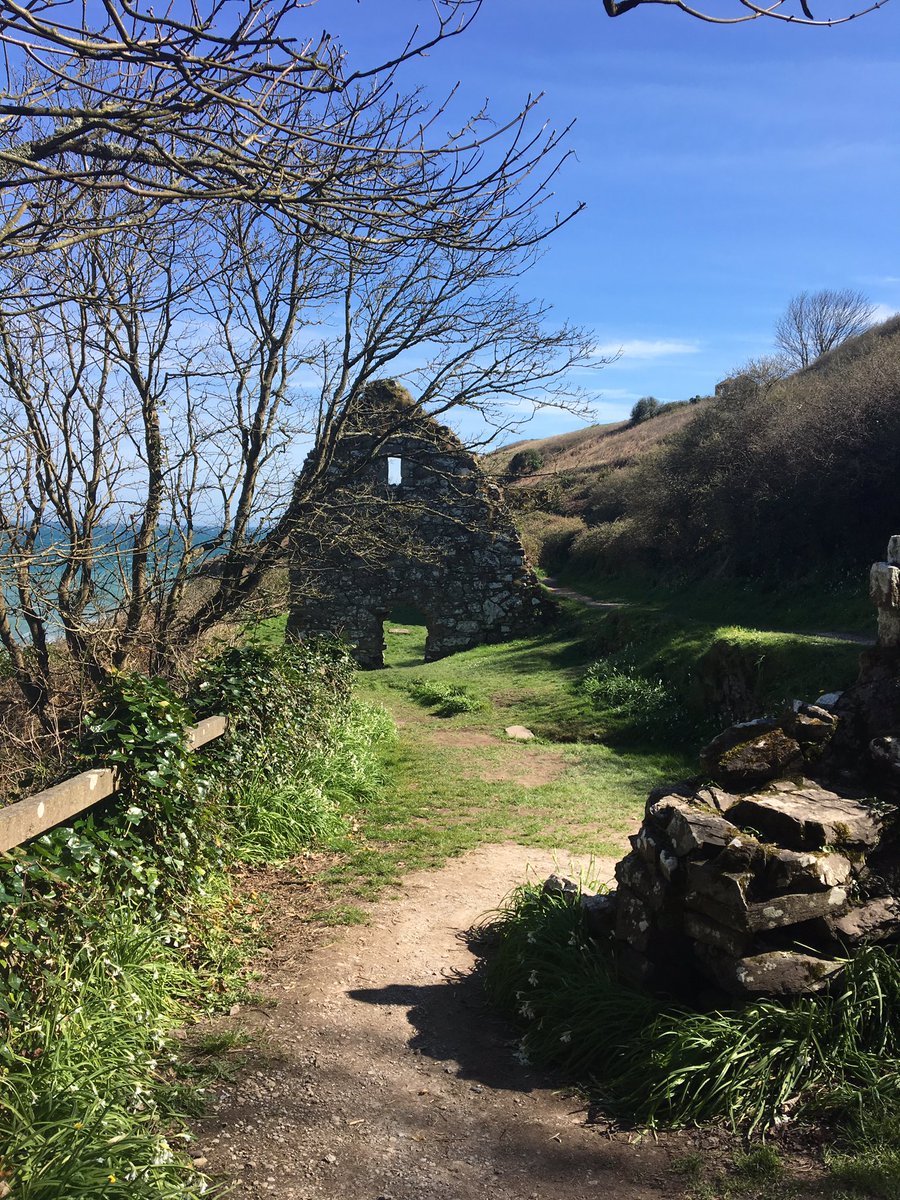 ThinkPositive21's tweet image. Love the cliff walk in Ardmore, especially on days like today 😊💕#ThinkPositive #MothersDay