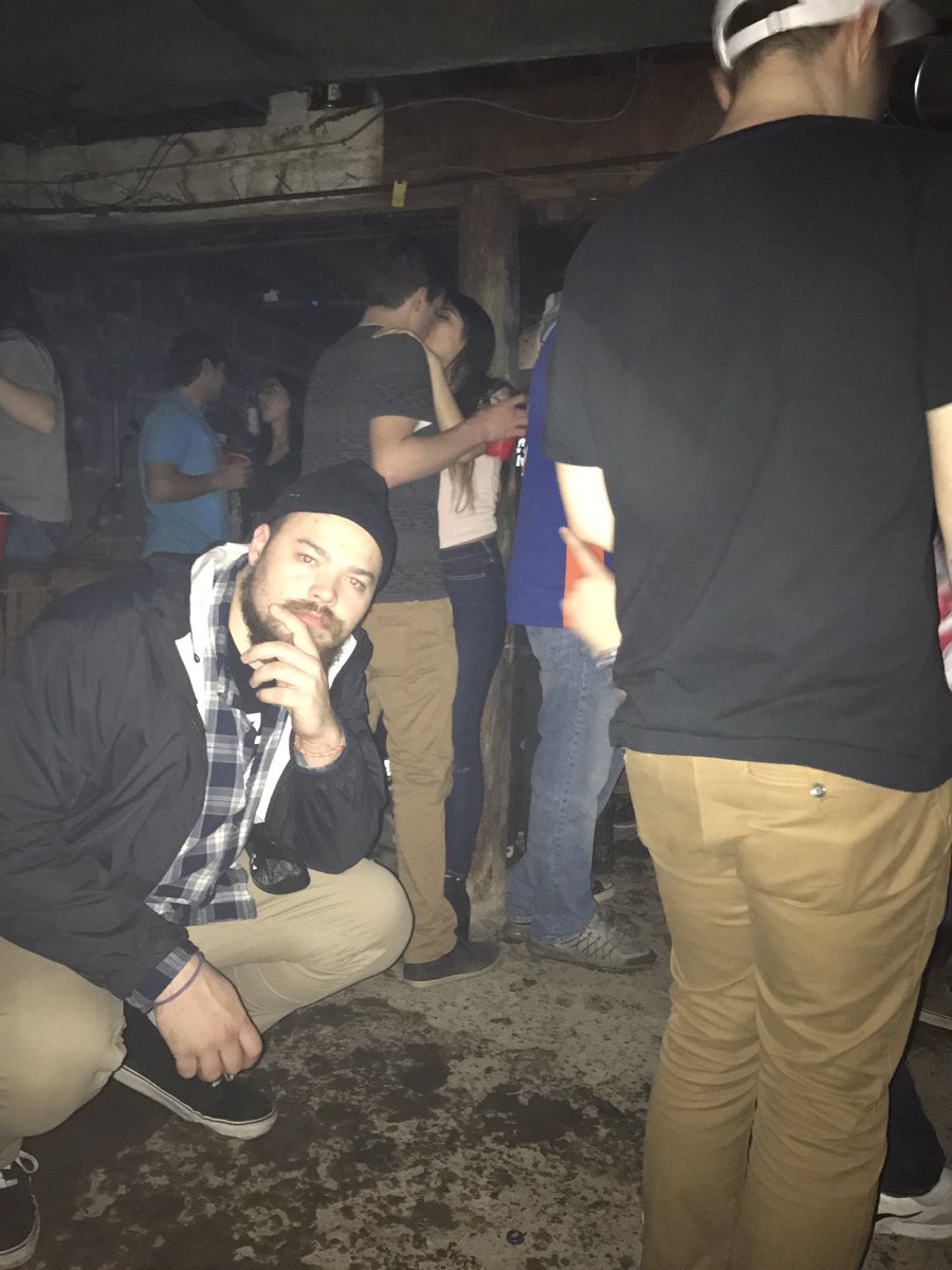 ESF_Makeouts's tweet photo. 4 years later, ain't a damn thing change https://t.co/vOpxueSyf4
