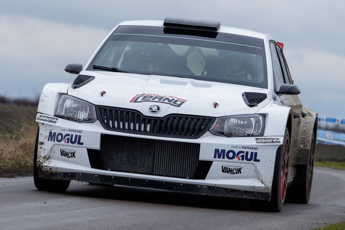 8. testovací #rally Žiželice <a href="/skodacz/">skoda.cz</a> #fabia #R5 <a href="/Peugeot/">Peugeot</a> #race #motorsport flickr.com/photos/milanza…